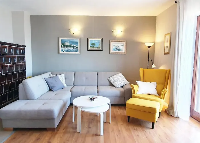 Majda At The Paradise * Murvica